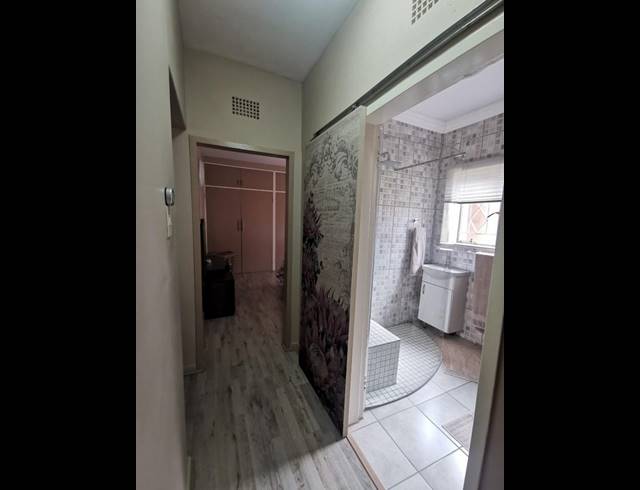 2 BEDROOM APARTMENT FOR SALE IN MEYERTON CENTRAL